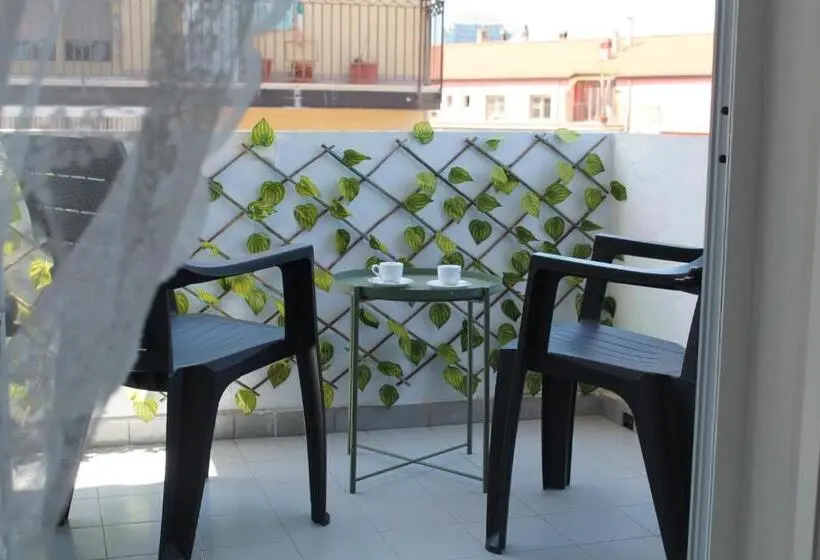 اتاق استاندارد با بالکن, Torre Agada