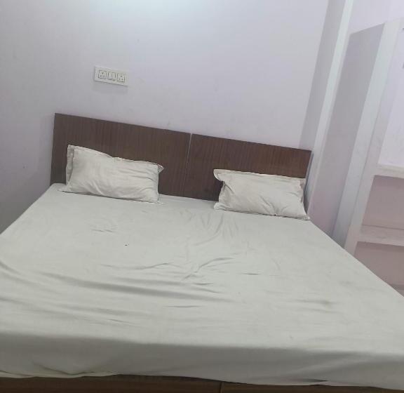 スタンダードルーム, La Ayodhya Residency