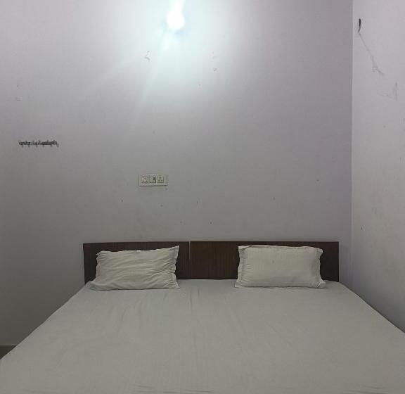 スタンダードルーム, La Ayodhya Residency