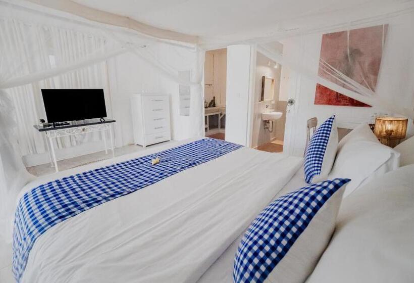 إستوديو قياسى, Noya Bed And Breakfast