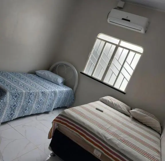 اتاق استاندارد سه نفره, Casa Hostel Familiar