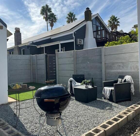 Номер Стандарт Вид на Сад, Hephzibah Inn Guest House And Venue