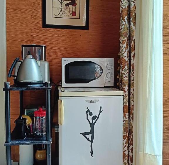 חדר סטנדרט לארבעה, La Maison Des Artistes