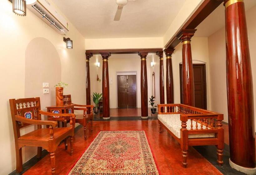 فيلا غرفتين نوم, Franco Tamil Villas