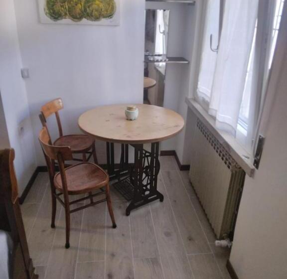 اتاق لوکس, B&b Better Verona