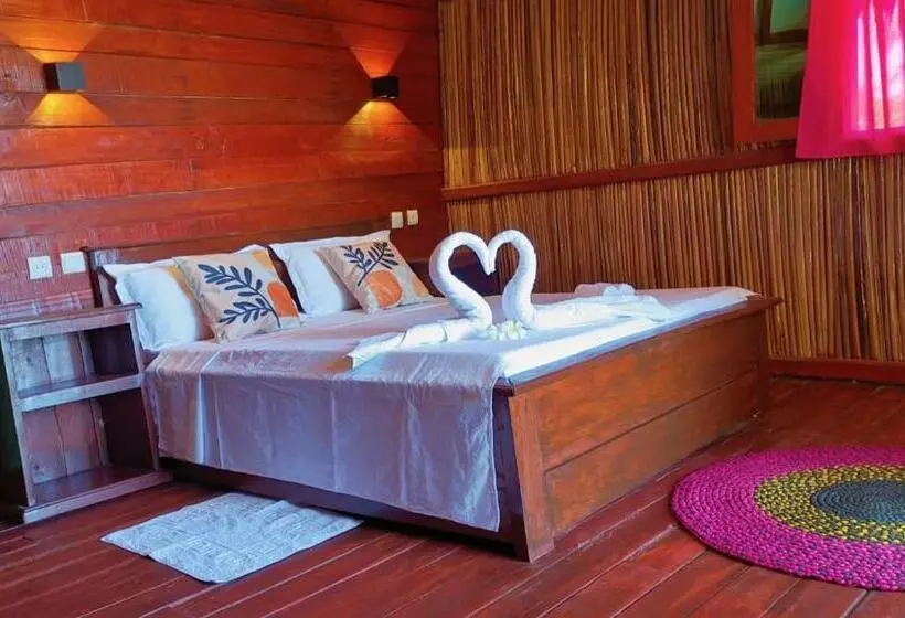 اتاق استاندارد با چشمانداز دریا, Ampazôny Oasis Lodge