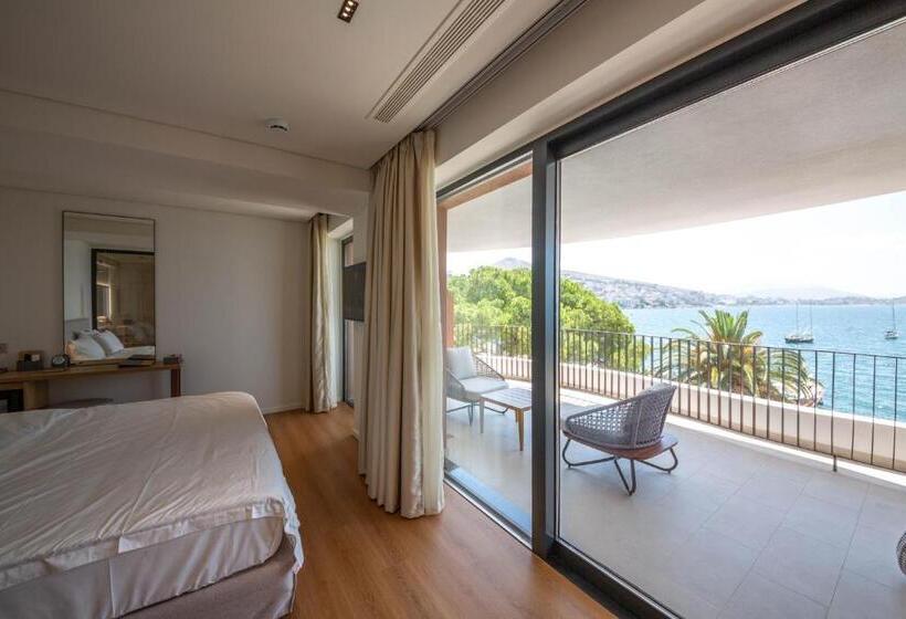 اتاق استاندارد با چشم‌انداز دریا, Vale