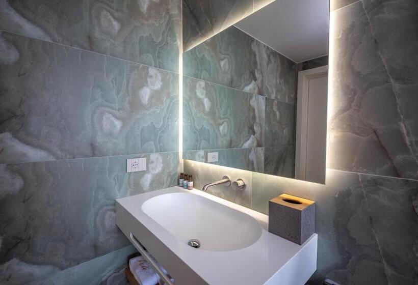 Deluxe Suite Sea View, Vale