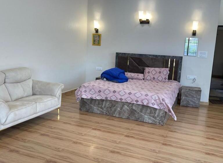 ‫فيلا غرفة نوم واحدة, Ishi Farm & Resort Karjat