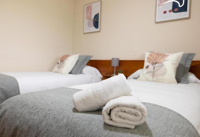 חדר סטנדרט, Pensión A Codeseira Melide