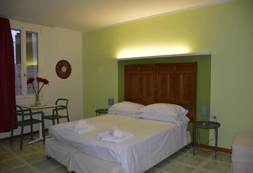 اتاق استاندارد, Lo Scrigno