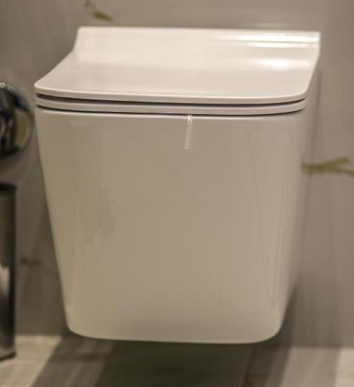 豪华海景房带阳台, Bay View