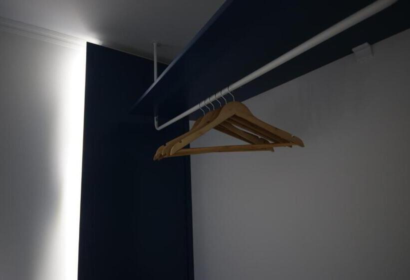 豪华三人间, Bay View