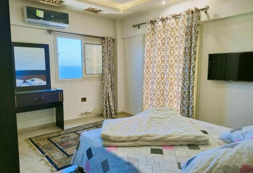 آپارتمان 3 خوابه با چشم‌انداز دریا, Alexandria Condotel