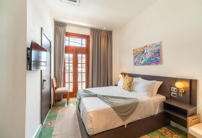 اتاق استاندارد یک نفره, Empyrean Art Deco