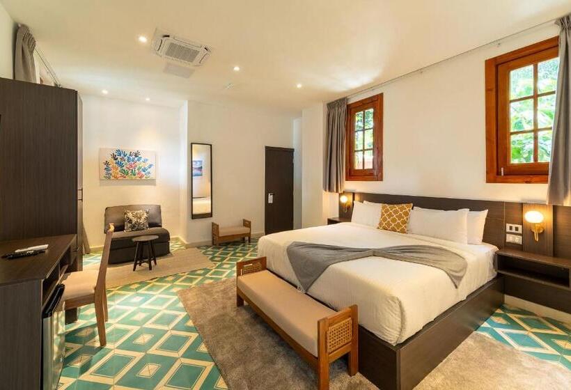 اتاق استاندارد سه نفره, Empyrean Art Deco