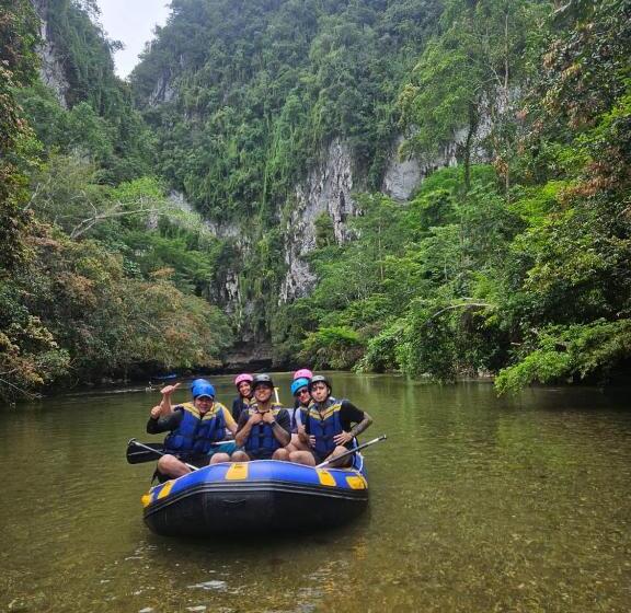 חדר דלוקס, Giraloa