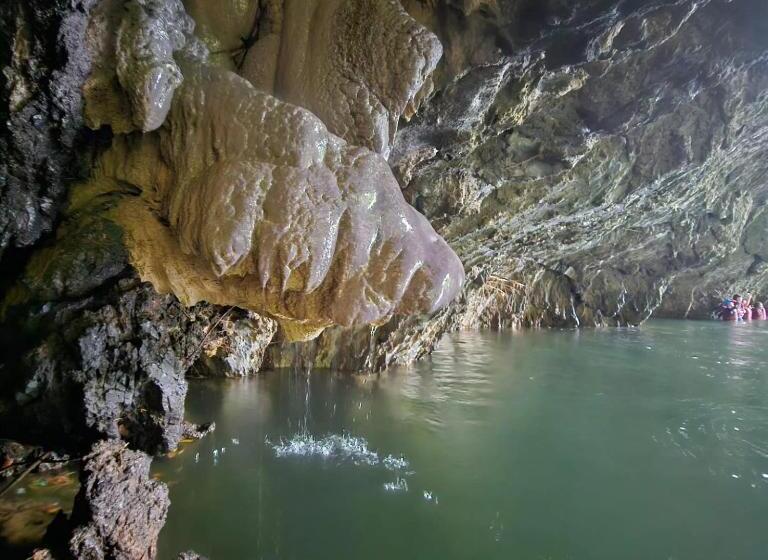 סוויטה, Giraloa