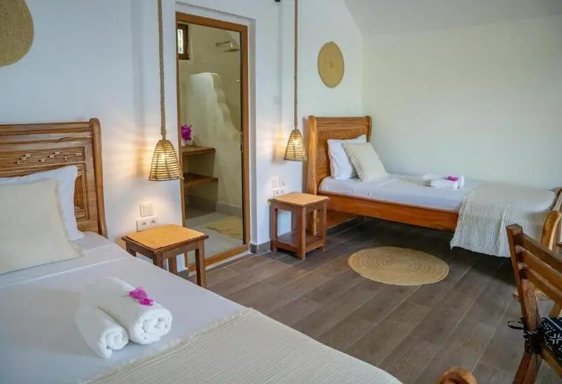 اتاق لوکس, Juana Ocean Villas