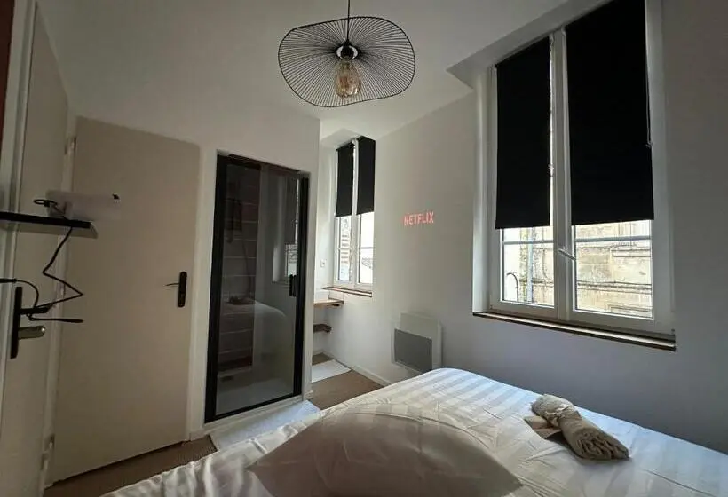 シングルデラックスルーム, Maison Des Ambans Chambres D Hotes Hypercentre 200m De La Gare Et Petit Dejeuner Inclus