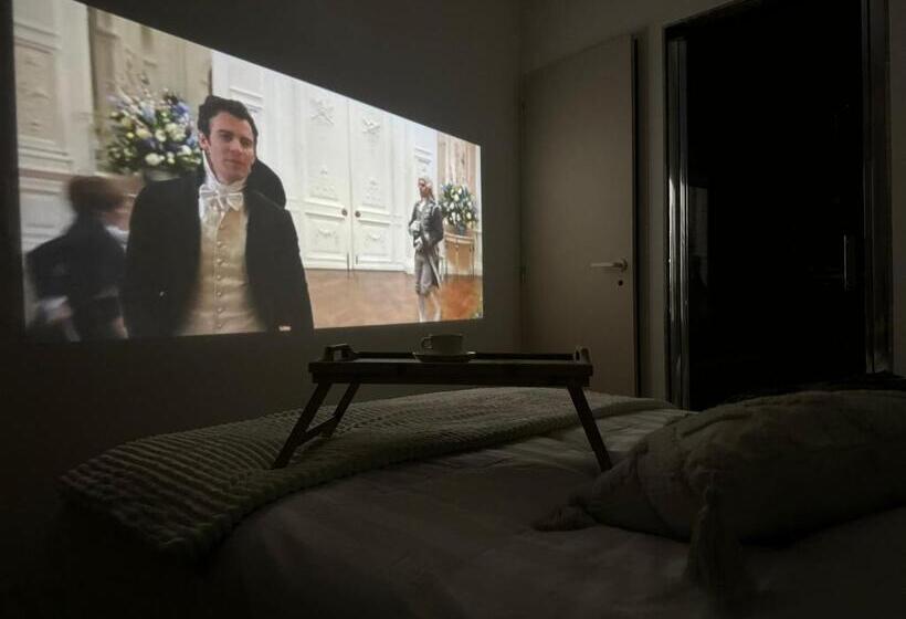 Люкс Вид на Город, Maison Des Ambans Chambres D Hotes Hypercentre 200m De La Gare Et Petit Dejeuner Inclus