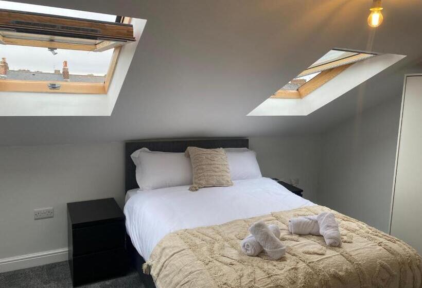 شقة غرفة واحدة, Fortunae City Center Ensuite Apartments