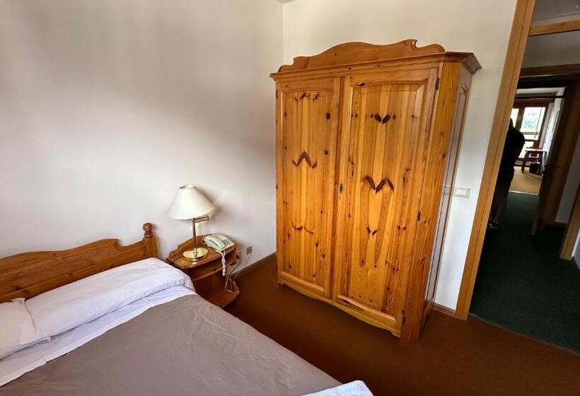 חדר סטנדרט, Bike&bikers