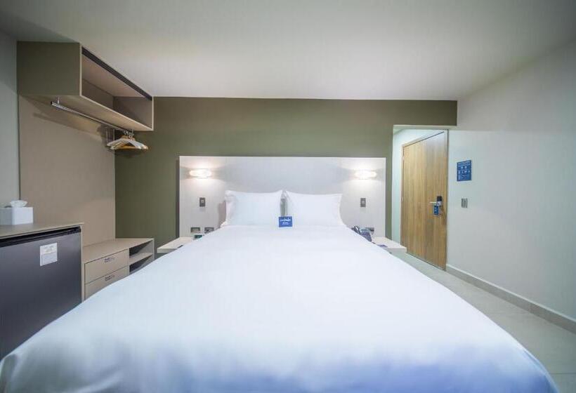 اتاق استاندارد, Cedrela