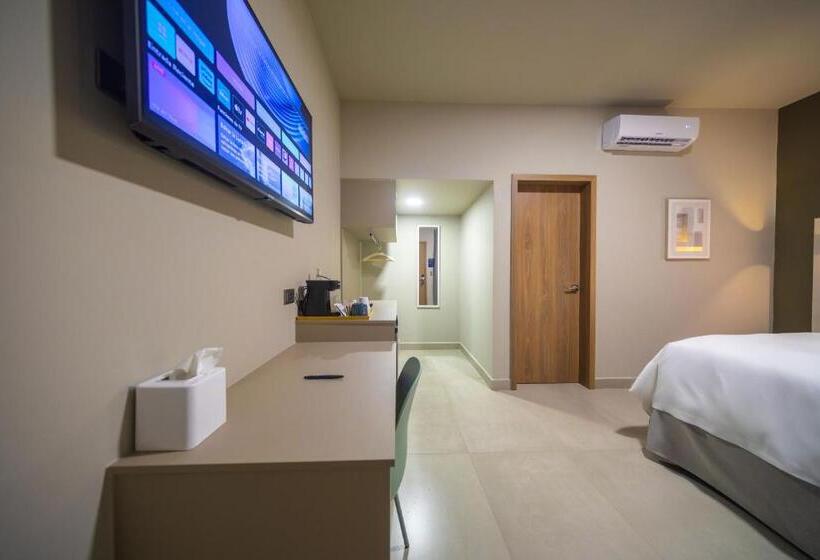 اتاق استاندارد با چشمانداز باغ, Cedrela