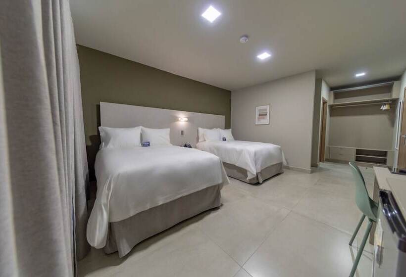 سوییت لوکس, Cedrela