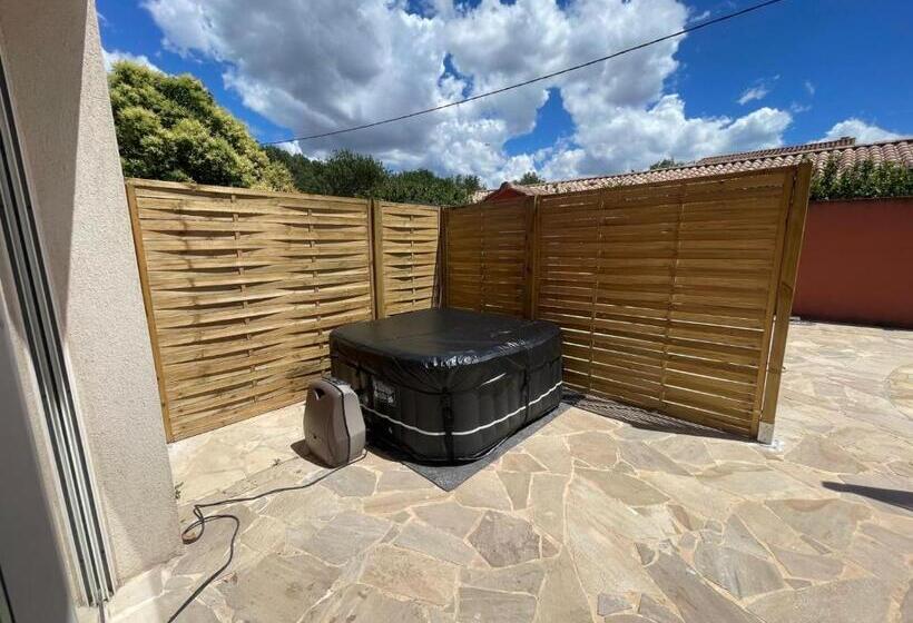 منزل غرفة نوم واحدة, La Casa Bella