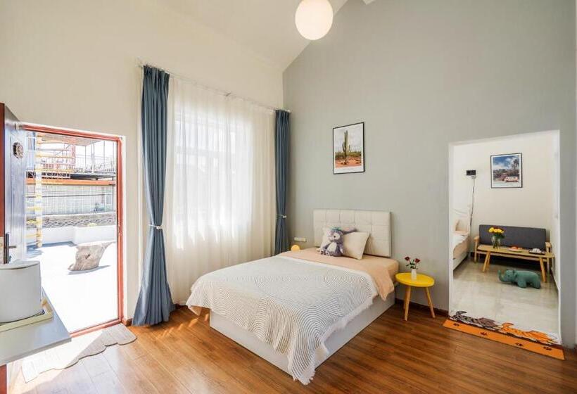 Люкс 2 Спальни, 大理古城渔月客栈