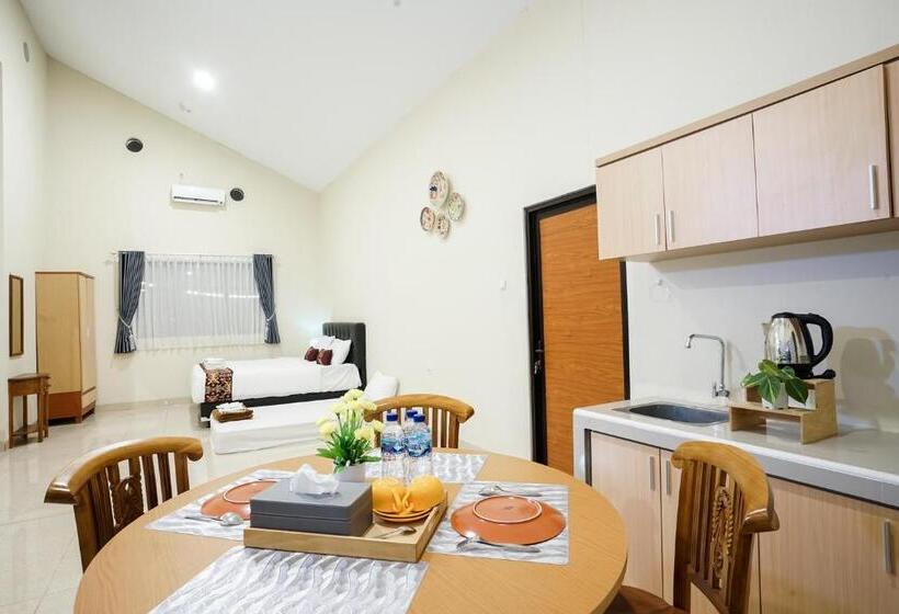 豪华家庭房间, Villa White Wringin Borobudur