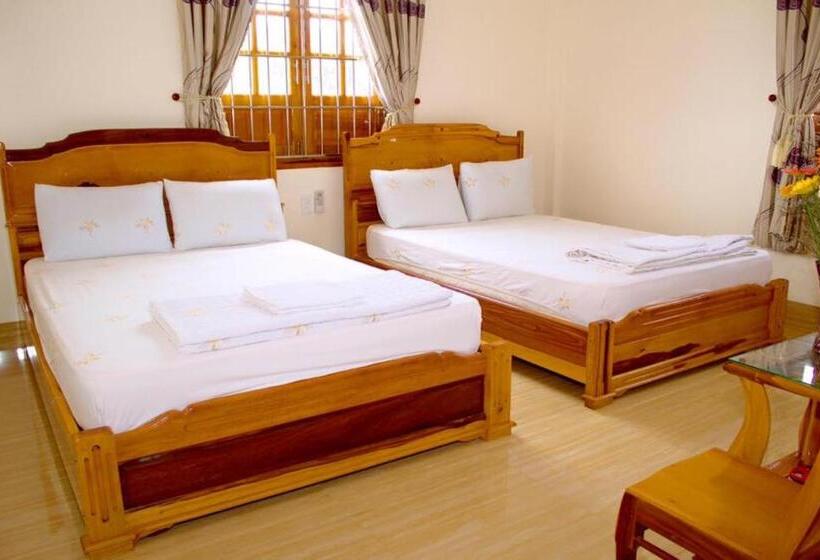 اتاق استاندارد چهار تخته, Sơn Hiển Hotel Cam Lâm