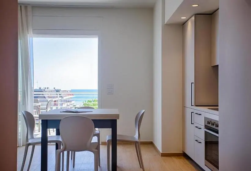 海の見える2ベッドルームアパートメント, Villamar Residence