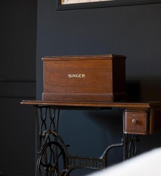 اتاق استاندارد, L Atelier K