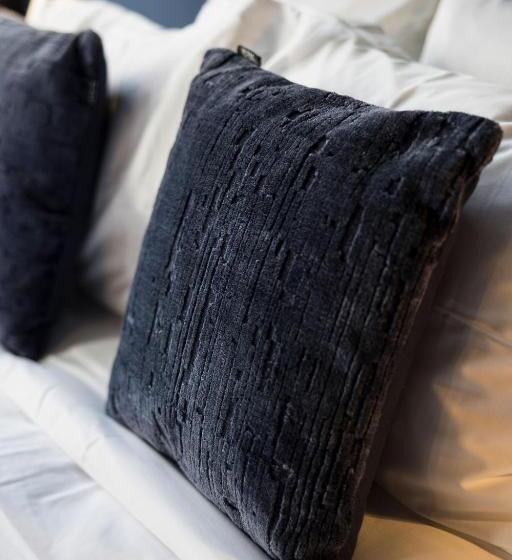 اتاق استاندارد با تخت بزرگ, L Atelier K