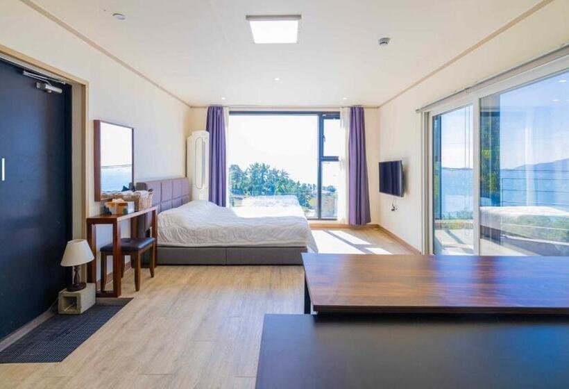 スタンダードルーム, Beotkkotgil Jinaseo