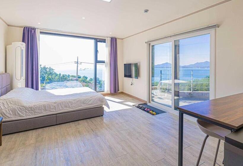 スタンダードルーム, Beotkkotgil Jinaseo