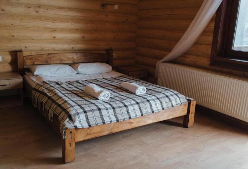 اتاق استاندارد با چشم‌انداز کوهستان, Family еко номери та будинки