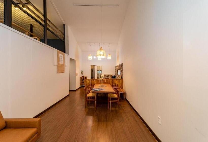 Четырехместный Номер Стандарт, Jejuya Pyoseon