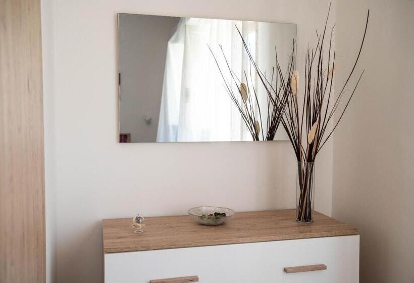 اتاق استاندارد, Koinè Comfort Rooms