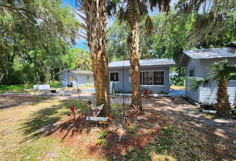 １ベッドルームアパートメント, New Cottage In Lake Placid On Lake Istokpoga