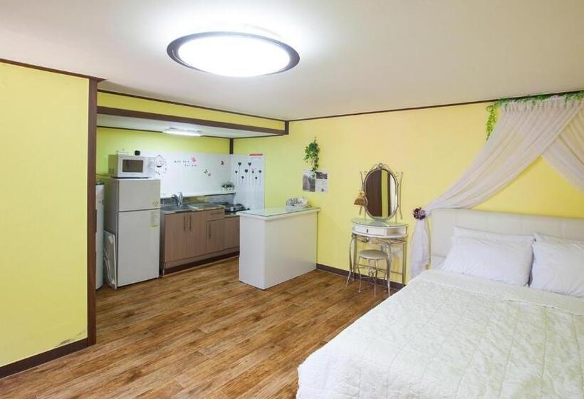 חדר סטנדרט, Sangju Sogrisan Solhyanggipensyeon