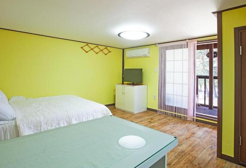 חדר סטנדרט, Sangju Sogrisan Solhyanggipensyeon