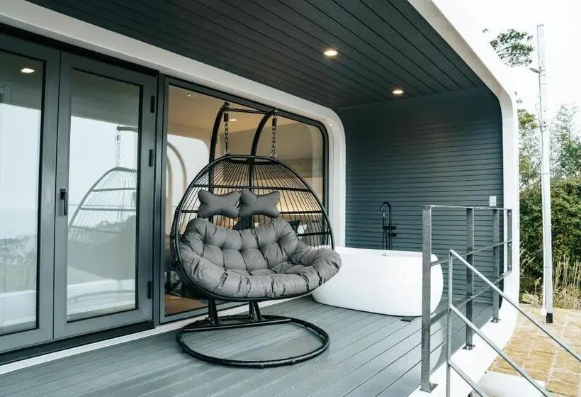 Deluxe Suite Sea View, Hario Beach Walk