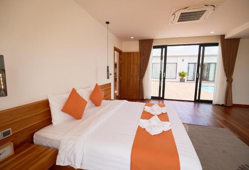 فيلا غرفة نوم واحدة مع مسبح, The Pine Mansion