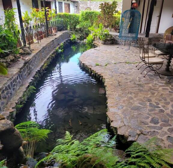 デラックスルーム, La Casa De Analu