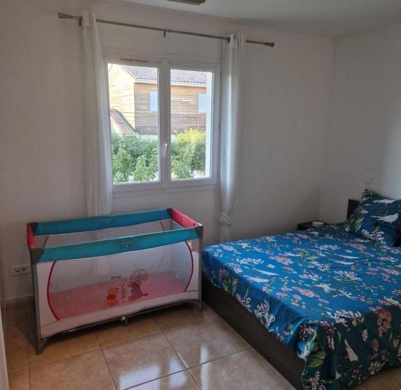 スタンダードルーム, Dans Une Villa, 3 Chambres, Entrée Autonome Et Indépendante