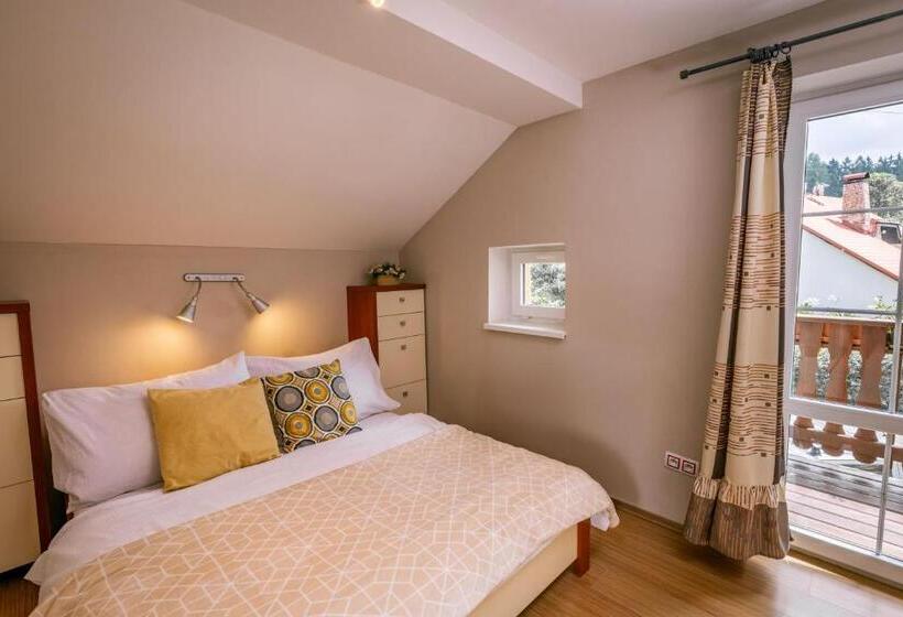 带1个卧室的带阳台的公寓, Pension Tibor A Luna